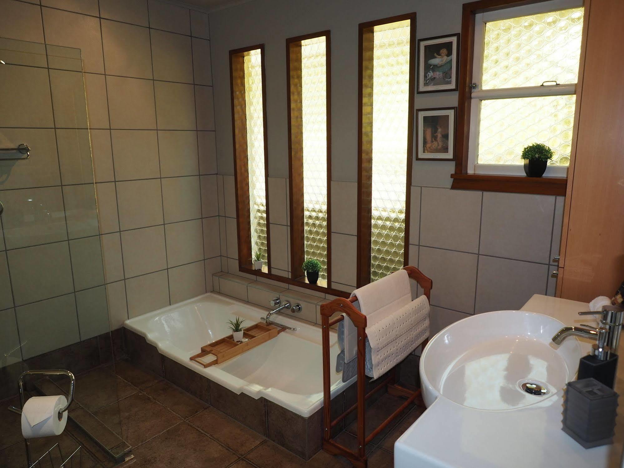 Sounds Vista B&B Picton Esterno foto